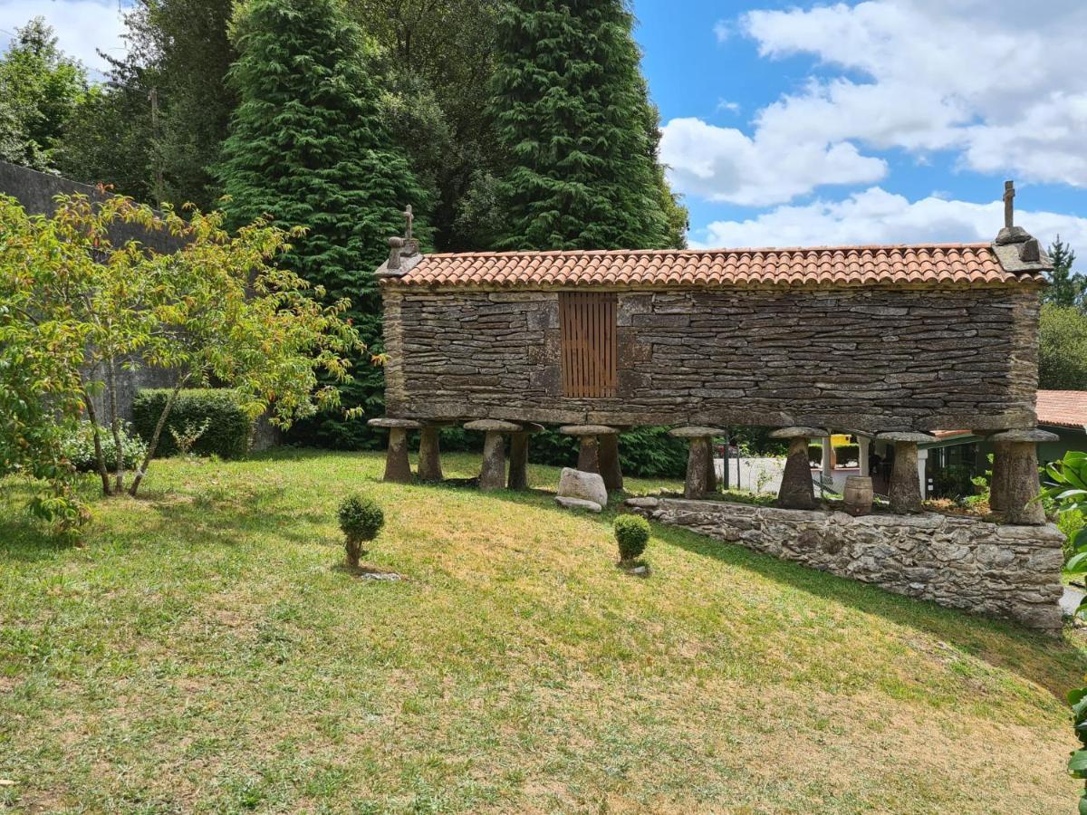 Hotel Rustico Santa Eulalia Mazaricos Eksteriør billede