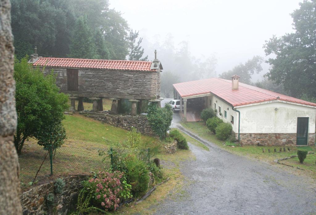 Hotel Rustico Santa Eulalia Mazaricos Eksteriør billede